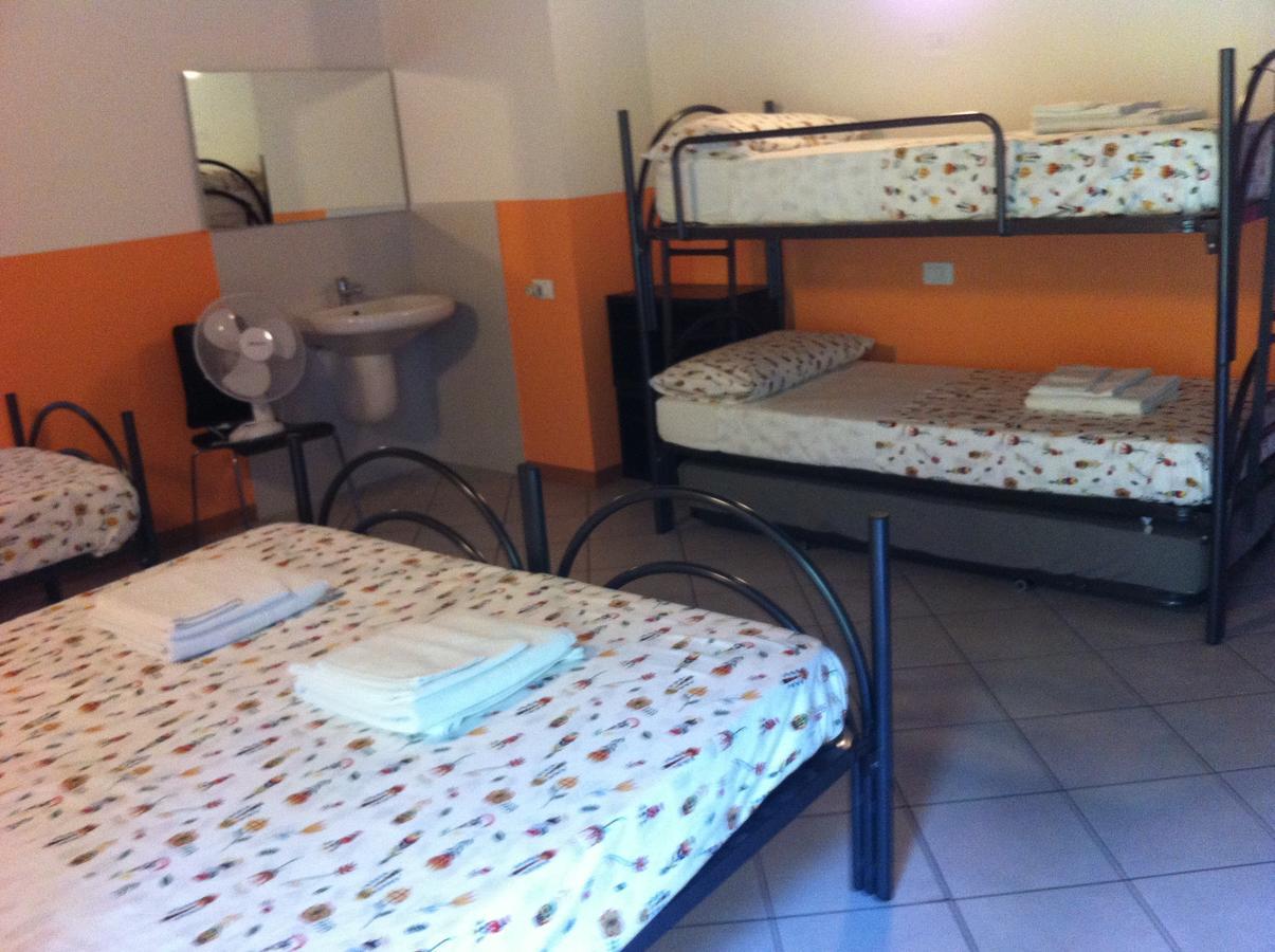 Ostello Residenza Molinatto Oggiono Ngoại thất bức ảnh
